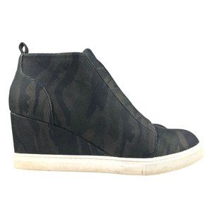 Linea Paolo Women's 8M Felicia Pattern Black Green Camo High Heel Wedge Booties
